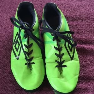 Umbro size 7 Soccer Cleats!